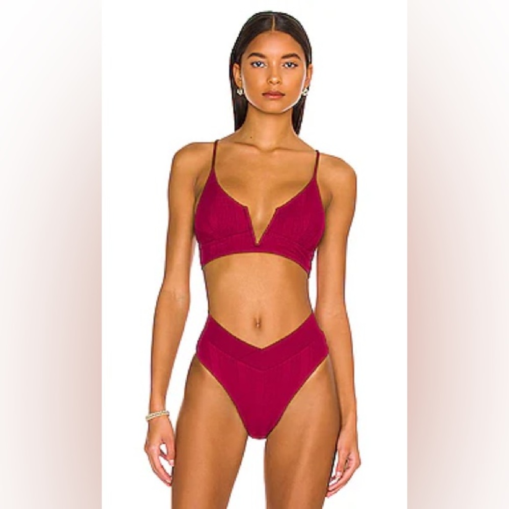 L*SPACE NWT SIREN TOP